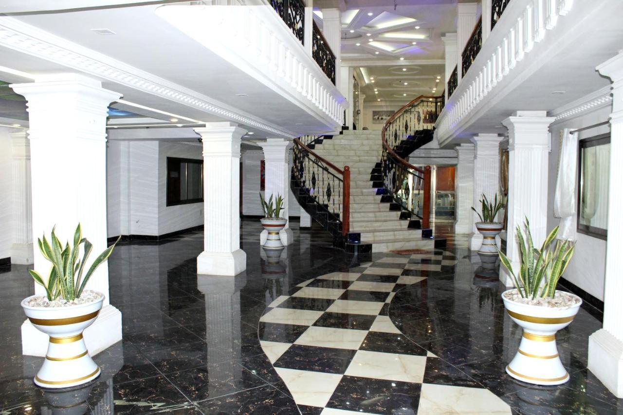 Residence Palais Du Stade Cotonou Esterno foto